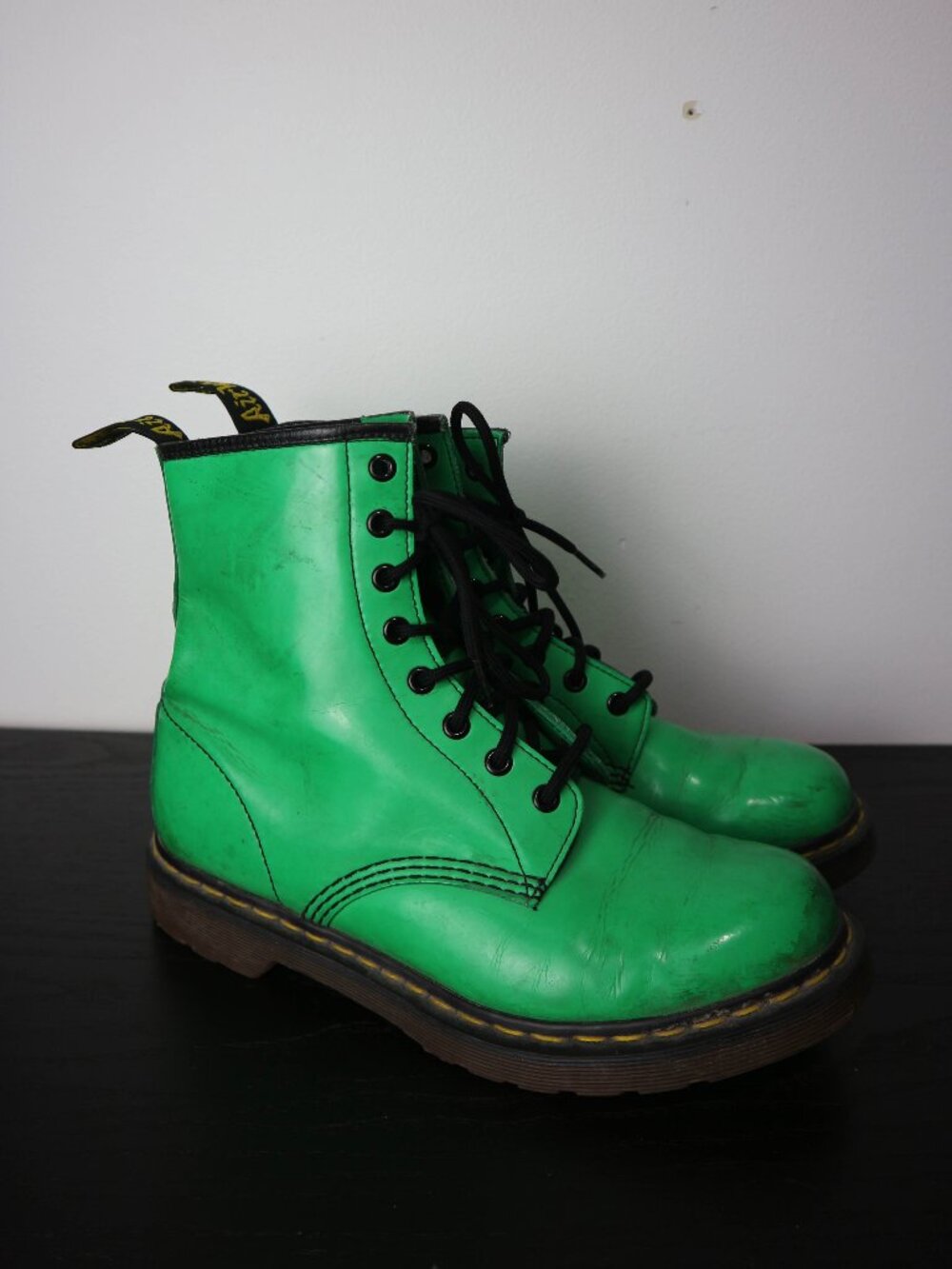 Dr Martens Neon Green 8 Holes Lace Up Boots Womens Size 10 Rare